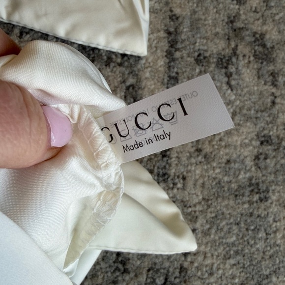 Gucci Shoe Dust Bags - Picture 5 of 6